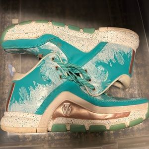 Basketball/lifestyle shoes